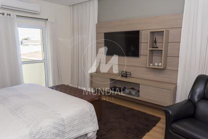 17 - Suite