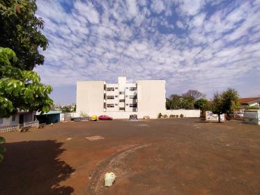 2 - Terreno/Lote