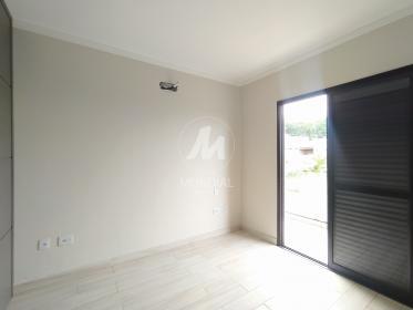 25 - Dormitorio