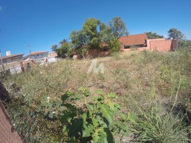 6 - Terreno/Lote