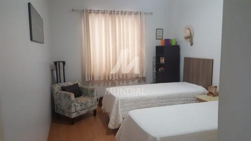 8 - Dormitorio