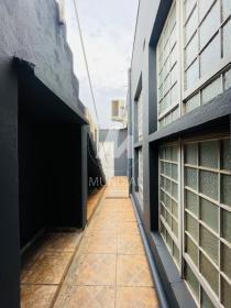 23 - Quintal/corredores