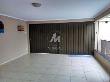 3 - Garagem/estacionamento