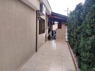 11 - Quintal/corredores