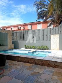 9 - Piscina
