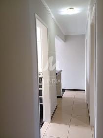 16 - hall interno