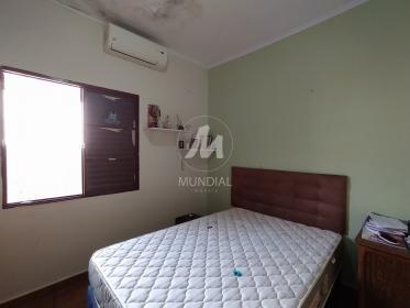 12 - Dormitorio