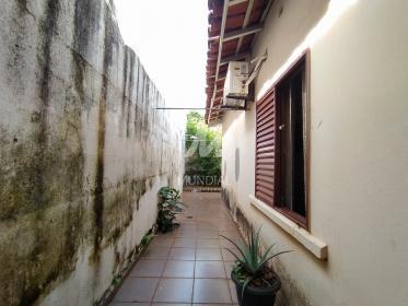 14 - Quintal/corredores