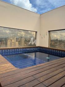4 - Piscina