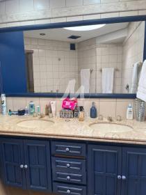 11 - Banheiro/lavabo