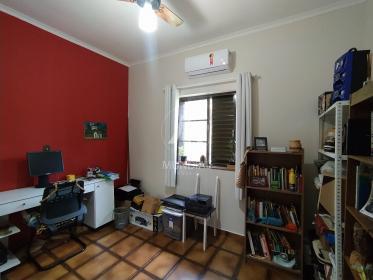 6 - Dormitorio