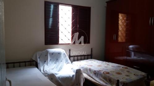 6 - Dormitorio