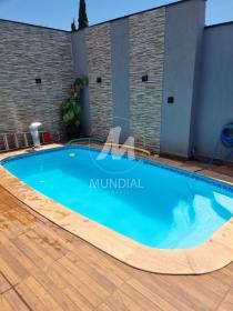 13 - Piscina