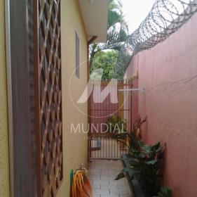 8 - Quintal/corredores