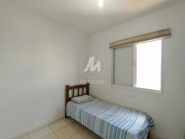 12 - Dormitorio
