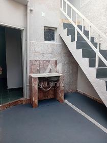 31 - Edicula