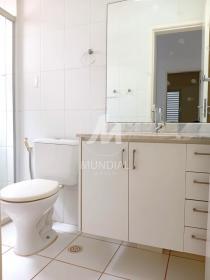 13 - Banheiro/lavabo