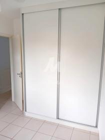 16 - Dormitorio