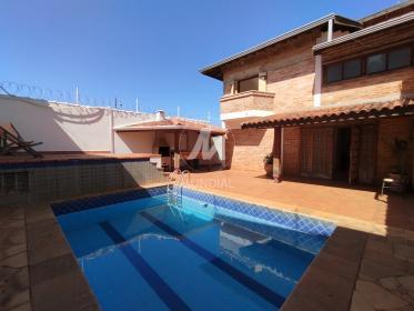 30 - Piscina