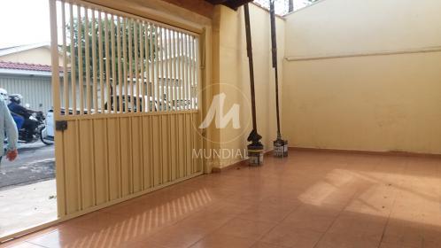 2 - Garagem/estacionamento