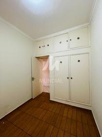 12 - Dormitorio