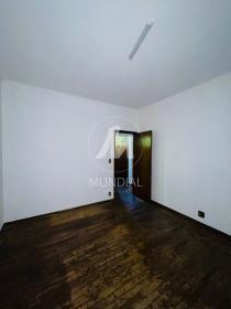 20 - Dormitorio