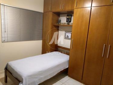 14 - Dormitorio