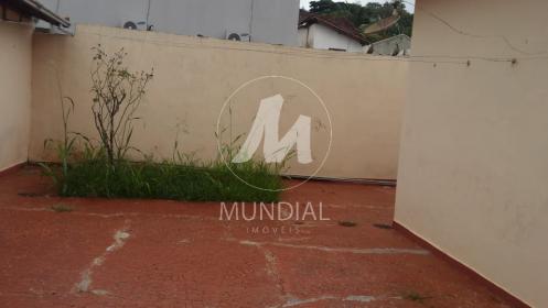 8 - Quintal/corredores