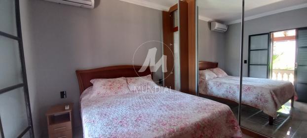 9 - Dormitorio