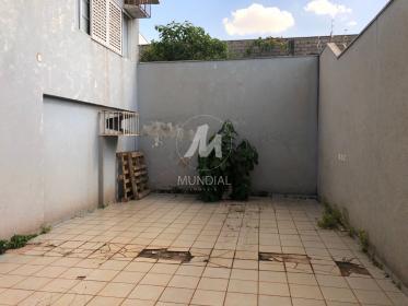 28 - Quintal/corredores