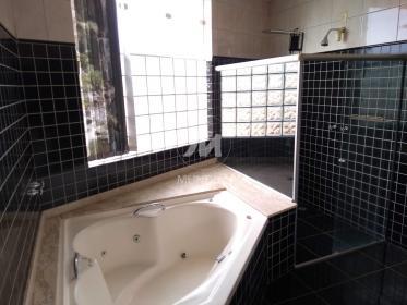 20 - Suite