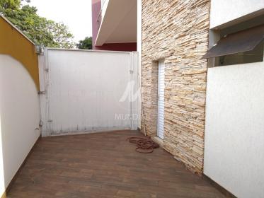 41 - Garagem/estacionamento