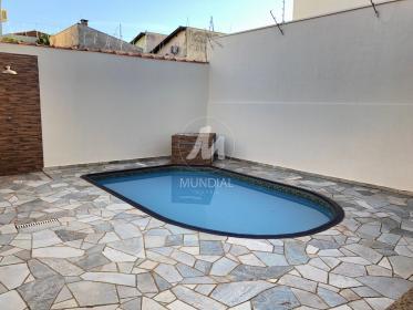 27 - Piscina
