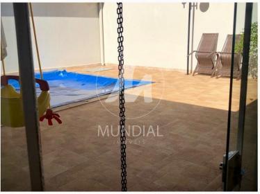 12 - Piscina