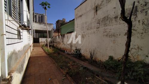 13 - Quintal/corredores