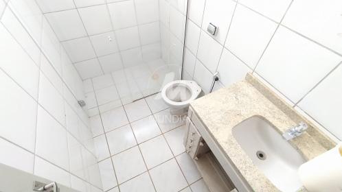 8 - Banheiro/lavabo