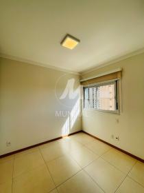 18 - Suite