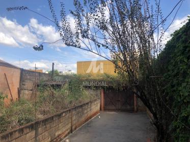 3 - Garagem/estacionamento