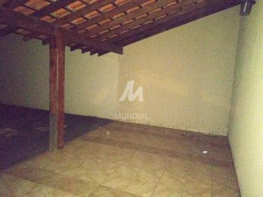 11 - Garagem/estacionamento