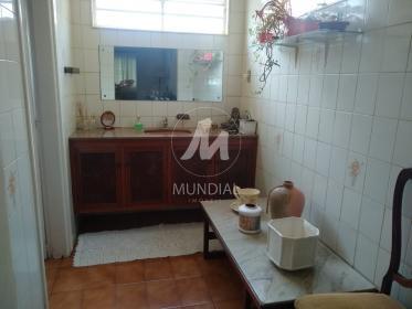 12 - Banheiro/lavabo