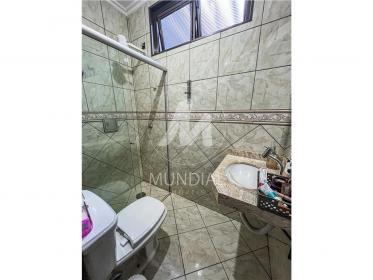 11 - Suite