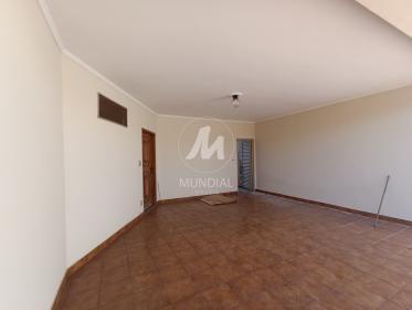 22 - Garagem/estacionamento