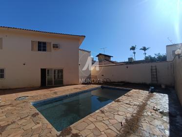 27 - Piscina
