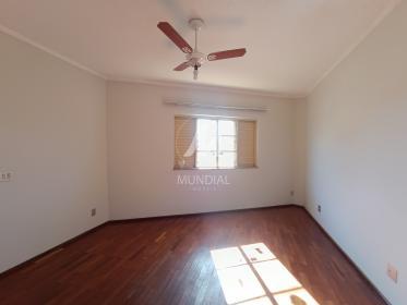 37 - Dormitorio