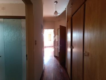 40 - Suite
