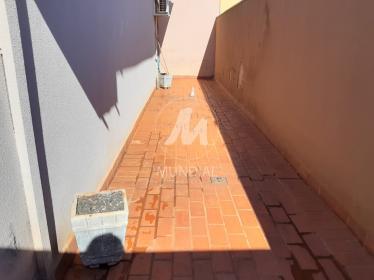 28 - Quintal/corredores