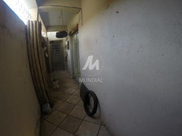 23 - Quintal/corredores