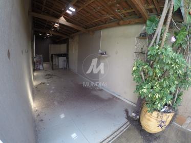 25 - Quintal/corredores