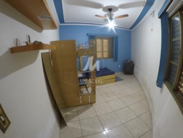 12 - Dormitorio