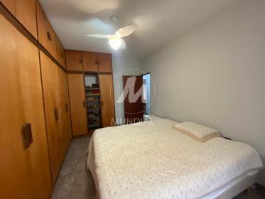 20 - Dormitorio